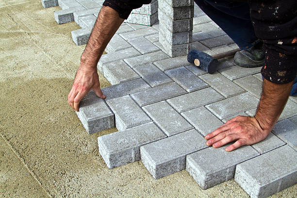 Best Custom Driveway Pavers  in Country Club Hills, MO